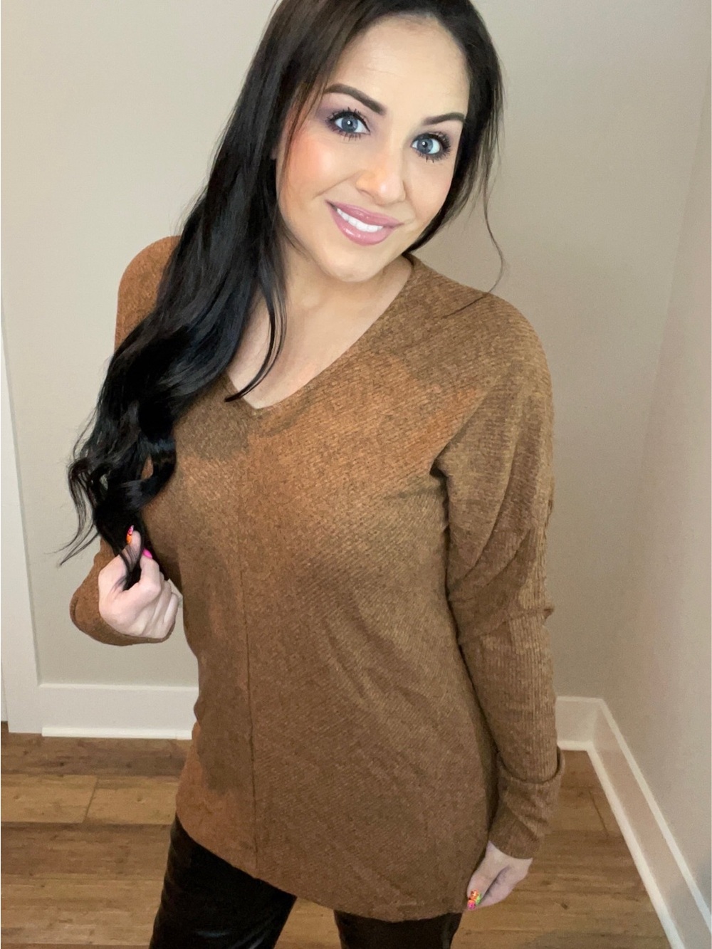 Plus Size XXL Cozy V-Neck Long Sleeve Sweater Top - Brown